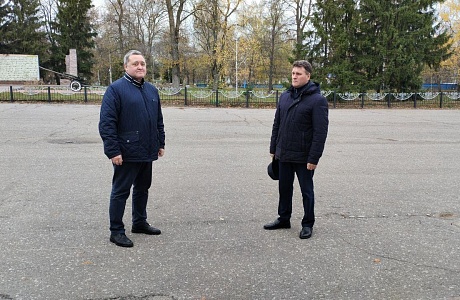 Андрей Кудинов в субботу посетил с рабочим визитом город Спасск Андрей Кудинов в субботу посетил с рабочим визитом город Спасск